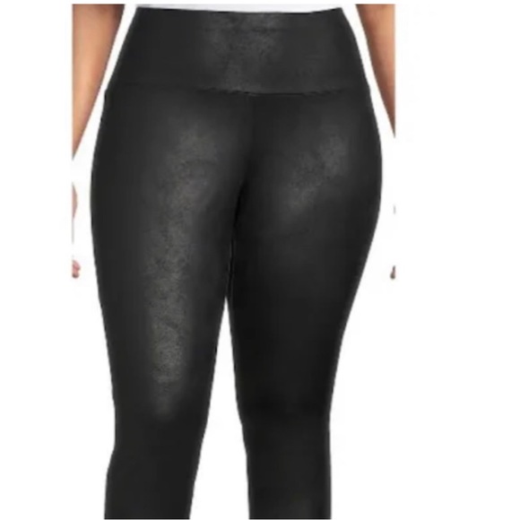 Terra & Sky Faux leather leggings ,black, size 4X - Picture 2 of 11